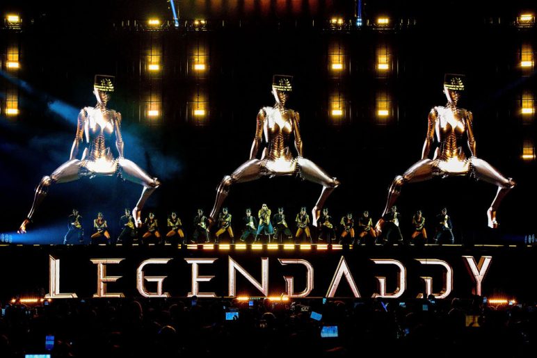Daddy Yankee La Ultima Vuelta World Tour 