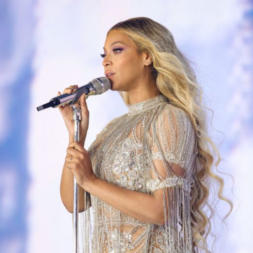 Beyoncé Fans Protest Inappropriate Behavior at Boston Concert