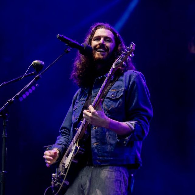 Hozier Unveils New Album & Reveals Vatican's Invitation to Sing 'Take ...