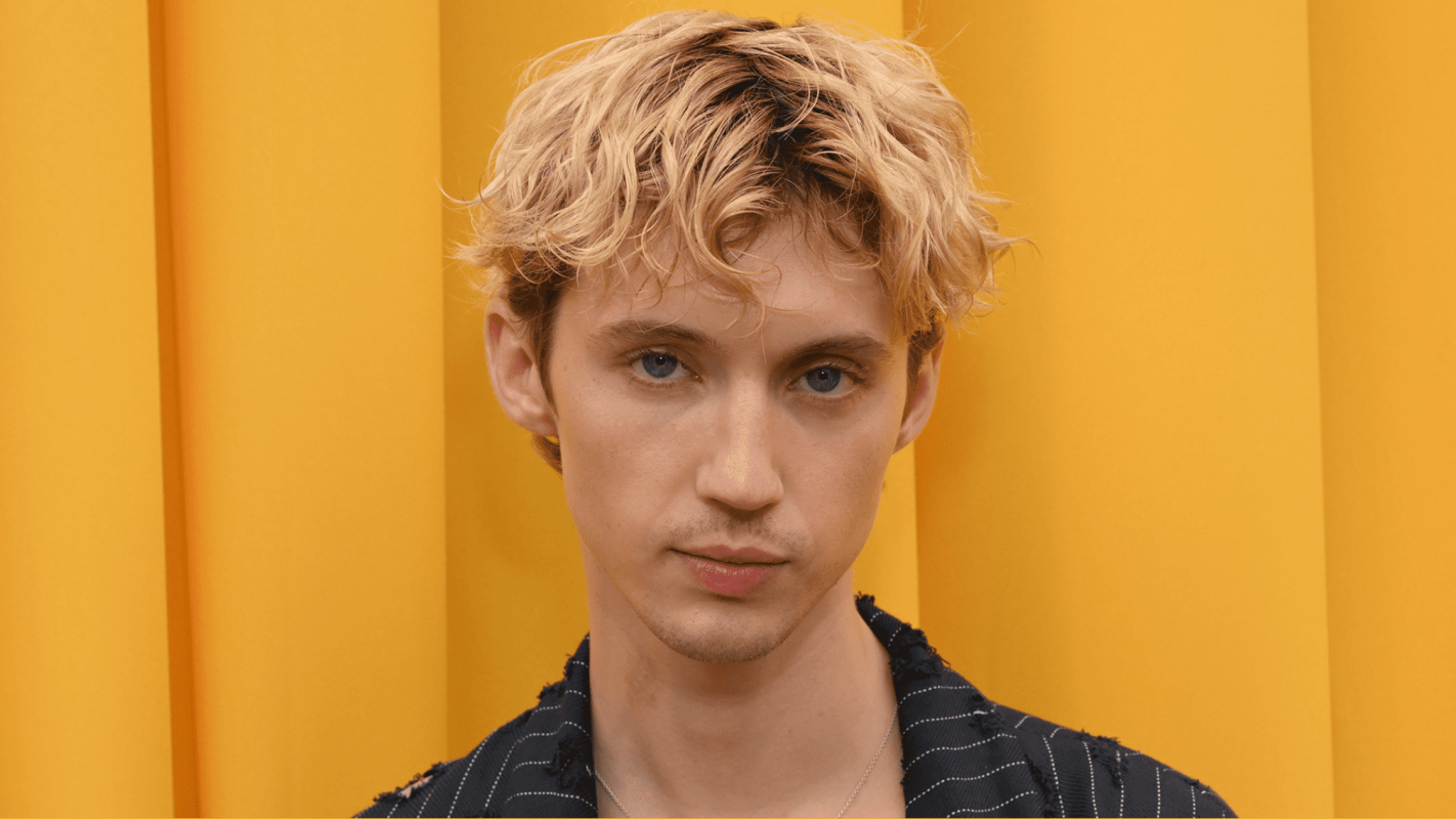 Troye Sivan Releases Got Me Started Music Video Los Us