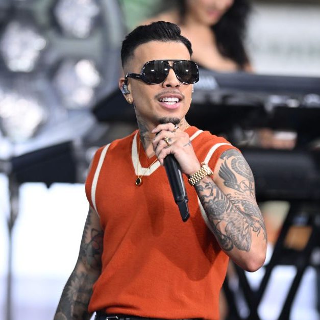 MTV VMAs 2024 First Performers Announced Rauw Alejandro, Sabrina