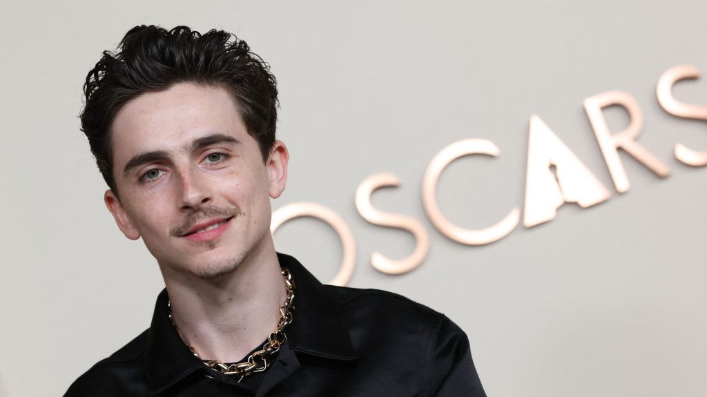 Timothee Chalamet arrives for the 97th Annual Academy Awards Nominees Dinner