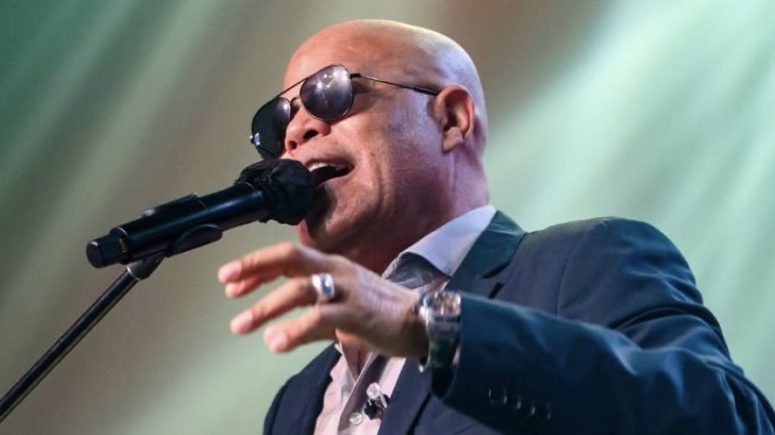 Rubby Perez merengue star singing