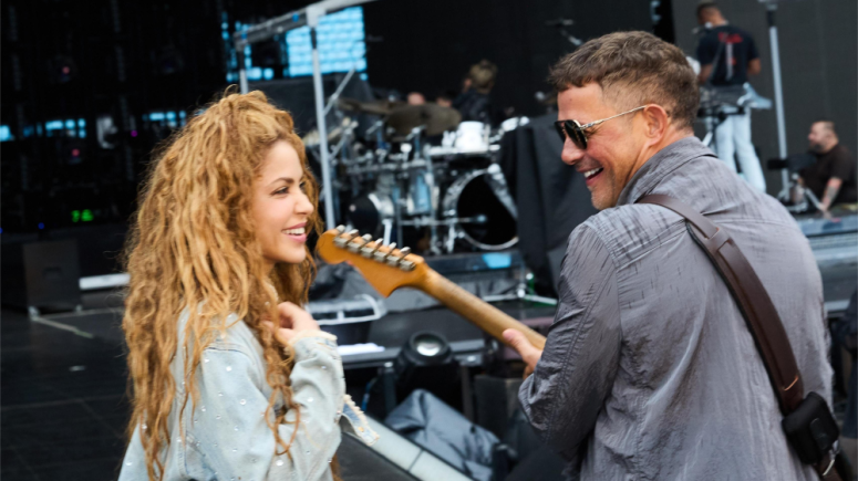 Shakira and Alejandro Sanz during rehearsals for the Las Mujeres Ya No Lloran Tour in Charlotte, North Carolina, United States