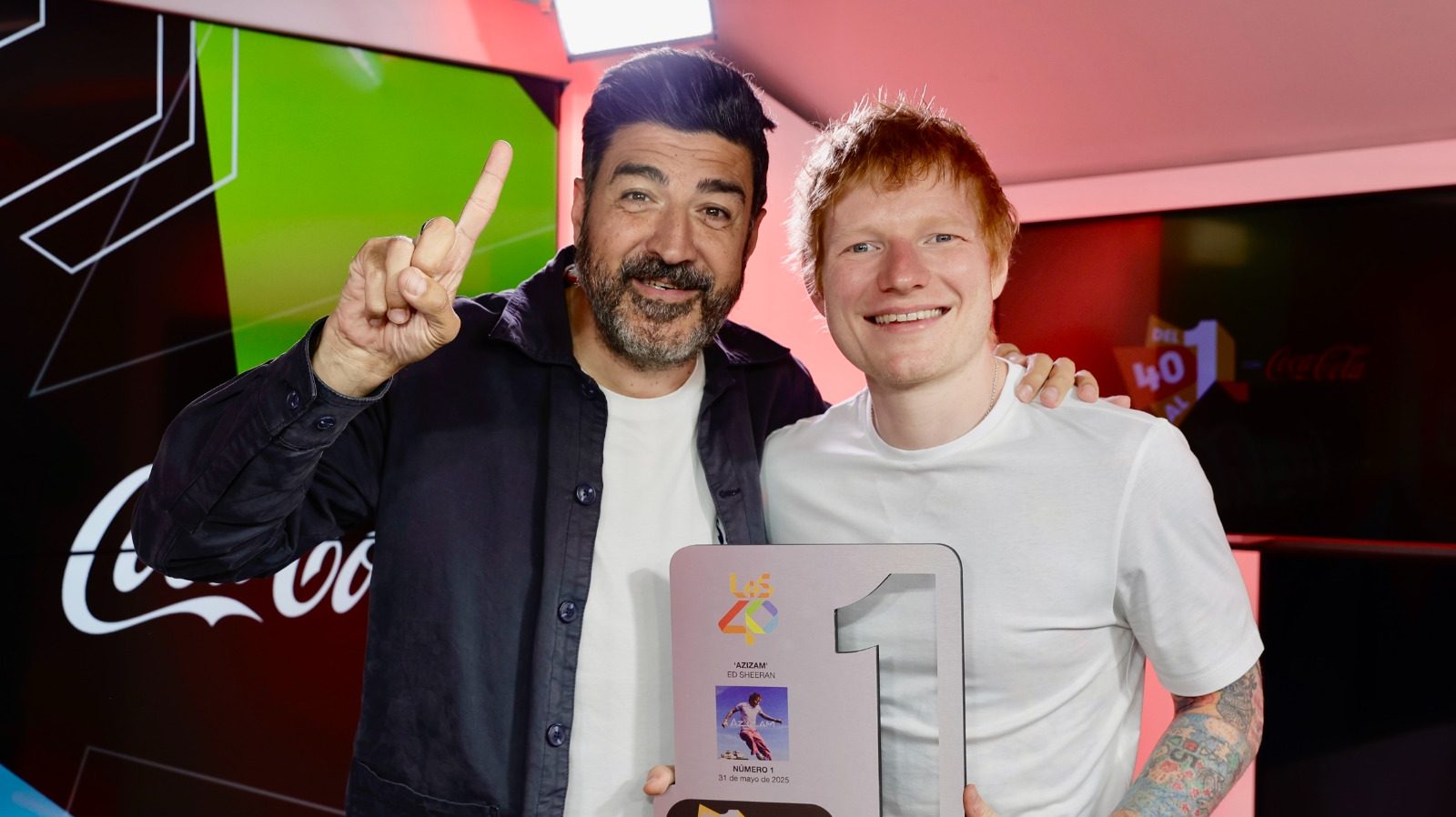Ed Sheeran with Tony Aguilar at LOS40 studios