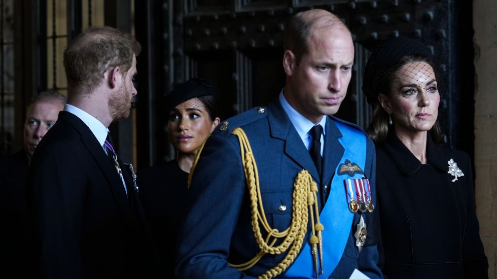 The Coffin Carrying Queen Elizabeth II Is Transferred From Buckingham Palace To The Palace Of Westminster