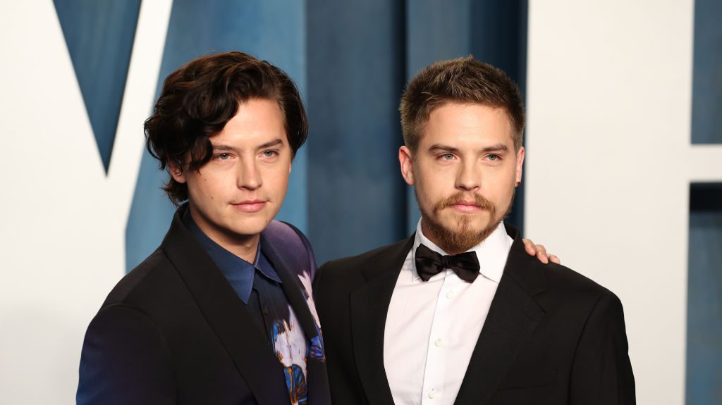 Cole Sprouse and Dylan Sprouse attend the 2022 Vanity Fair Oscar Party hosted by Radhika Jones at Wallis Annenberg Center for the Performing Arts on March 27, 2022 in Beverly Hills, California