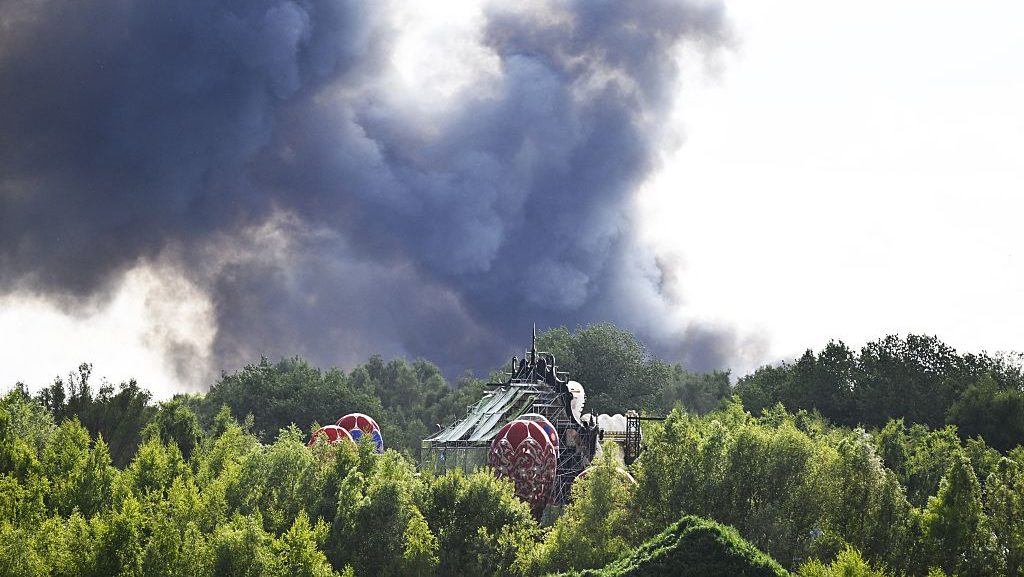 TOMORROWLAND FESTIVAL FIRE