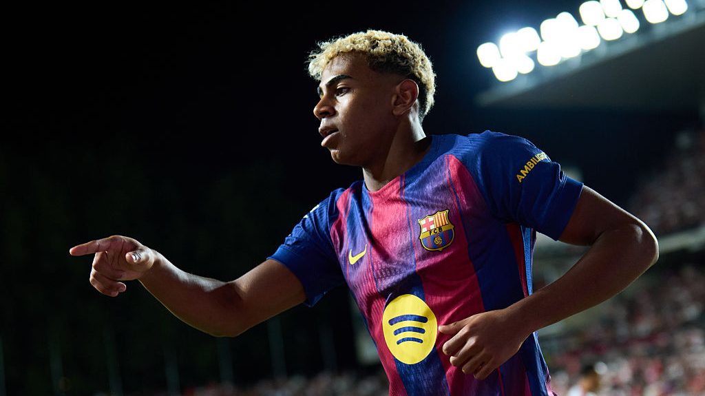 Lamine Yamal of FC Barcelona gestures during the LaLiga EA Sports match