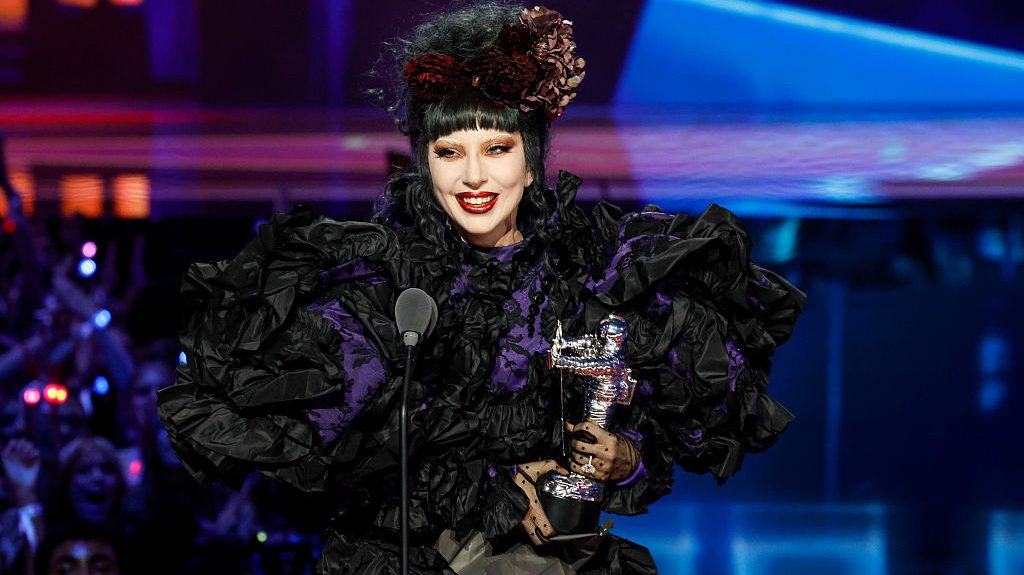 The ‘Mayhem’ star won 4 awards and left behind a prerecorded performance
