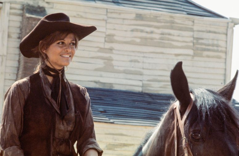 The Italian actress Claudia Cardinale during the filming of the movie "Las Petrolerasl", 1971