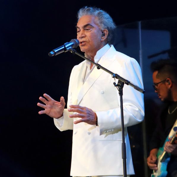 José Luis Rodríguez 'El Puma' performs on stage during his 'Celebremos Tour 2023' at Pepsi Center WTC on September 13, 2023 in Mexico City, Mexico