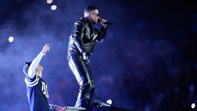 Daddy Yankee y Bizarrap actúan en el Partido de la NFL en Madrid 2025
