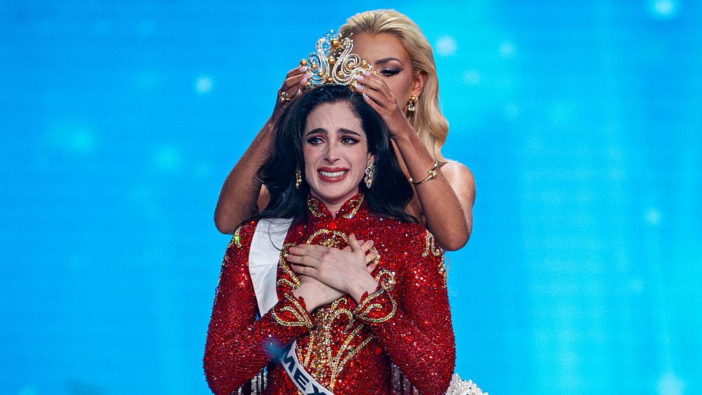 Se celebra a Fátima Bosch Fernández de México polémica