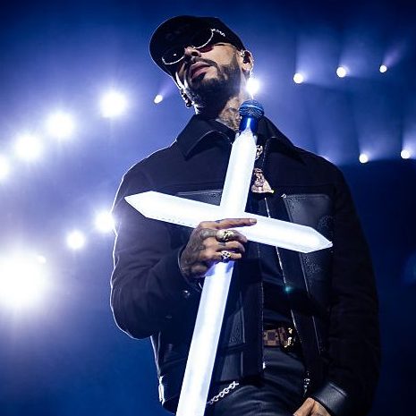 Anuel AA performs in concert at Movistar Arena on November 24, 2025 in Madrid, Spain. (Photo by Aldara Zarraoa/Redferns)