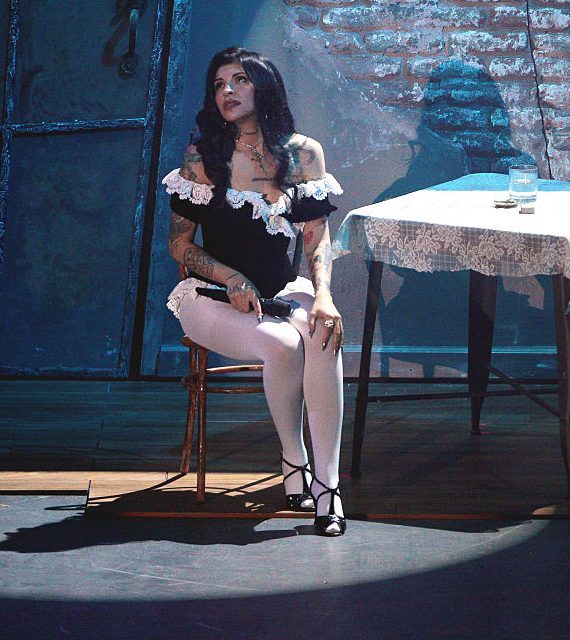 La cantante argentina Cazzu, se presenta en concierto en el Auditorio Nacional el 14 de octubre de 2025 en la Ciudad de México, México. Medios y Media/Getty Images