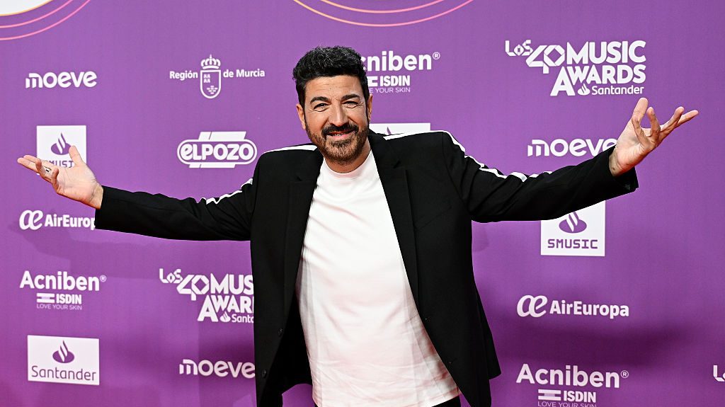 Tony Aguilar asiste a los LOS40 Music Awards Santander en el Roig Arena el 7 de noviembre de 2025 en Valencia, España